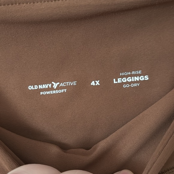 Women’s Plus Size Old Navy Active Powersoft High Rise Leggings, 4X, Brown - Picture 4 of 5